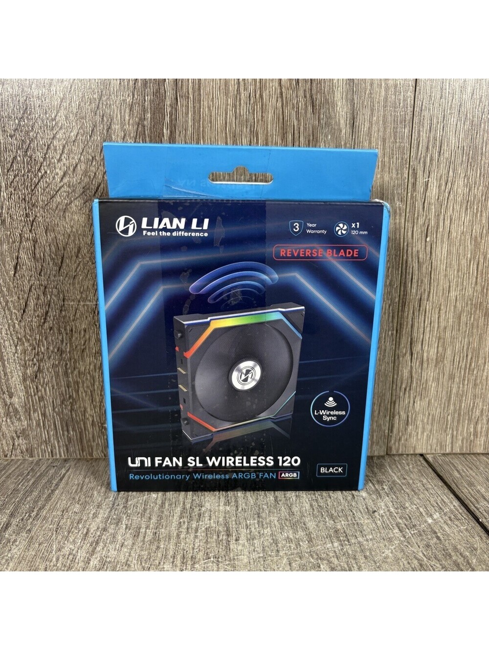 Brand New Lian Li SL Wireless 120 Reverse Blade - Black
